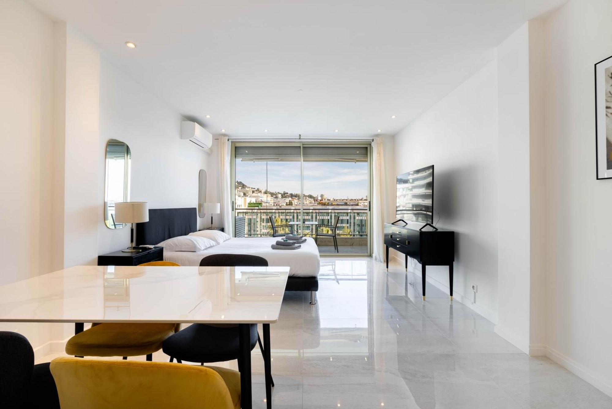 Agence Des Residences - Appartements Prives Du 45 Croisette- Prestige Cannes Luaran gambar